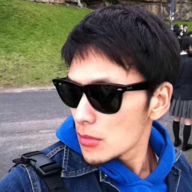 มุมหล่อๆขอแทค