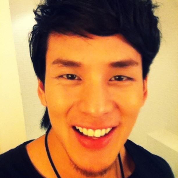 มุมหล่อๆขอแทค