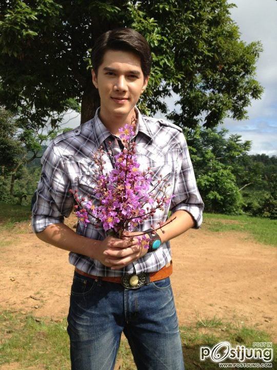 มิกส์ ทองระย้า