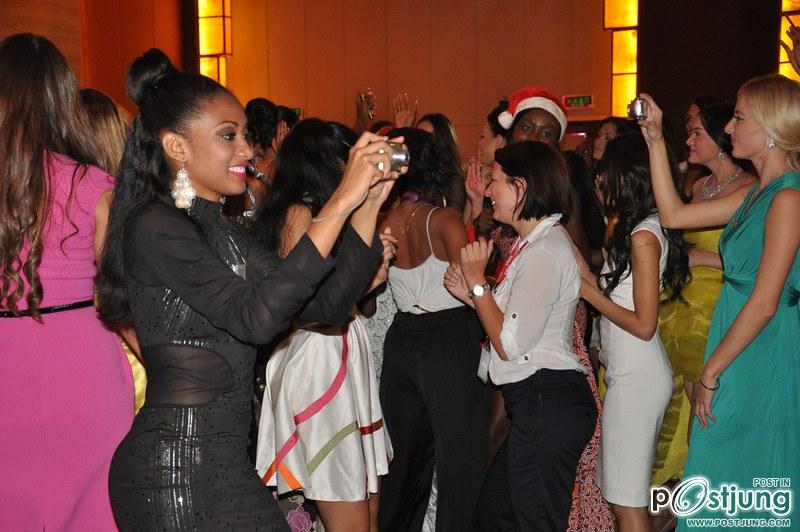 Thailand / Miss World&rsquo;s early Christmas dinner