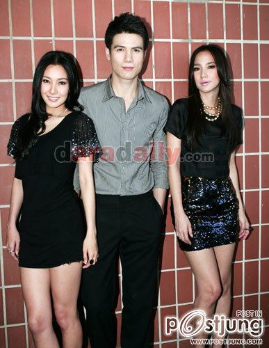 "อั้ม นุ่น"