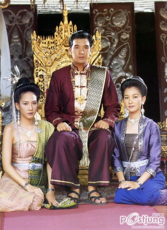 "อั้ม นุ่น"