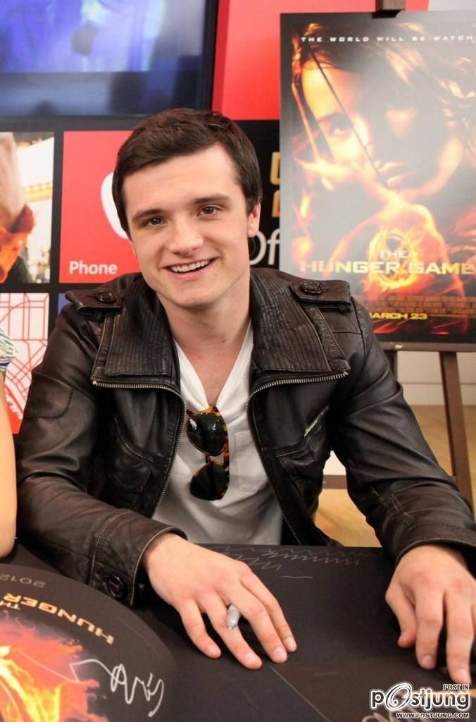 Josh Hutcherson หล่อมาก