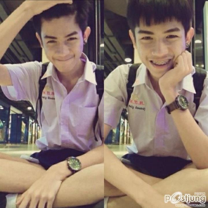"Arm Chainoi" หนุ่มหล่อลากกก จาก Facebook