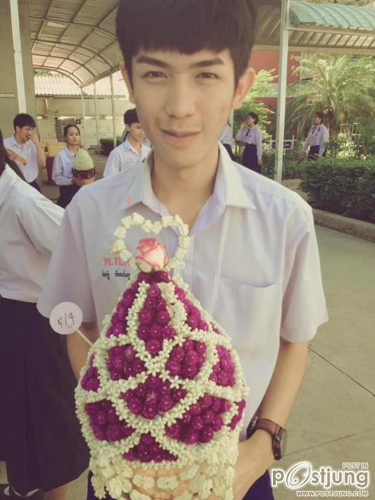 "Arm Chainoi" หนุ่มหล่อลากกก จาก Facebook