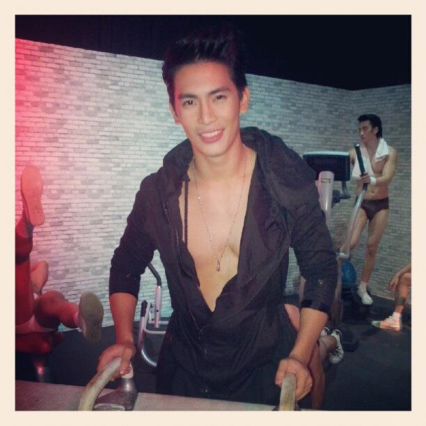สน ยุกต์ งาน ZEN BODY SENSE 2012 : Stories of Seduction @ ZEN