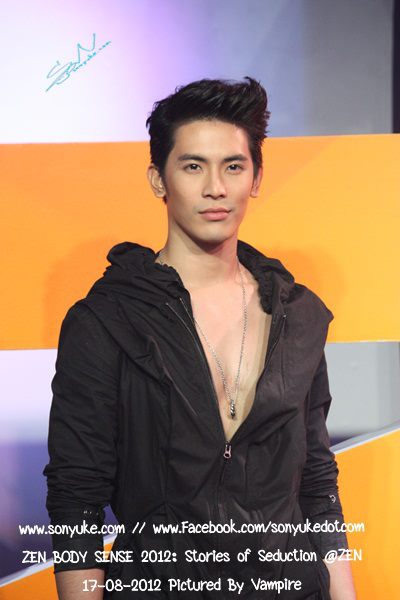สน ยุกต์ งาน ZEN BODY SENSE 2012 : Stories of Seduction @ ZEN