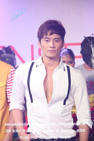 สน ยุกต์ งาน ZEN BODY SENSE 2012 : Stories of Seduction @ ZEN