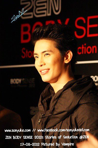 สน ยุกต์ งาน ZEN BODY SENSE 2012 : Stories of Seduction @ ZEN