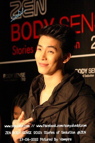 สน ยุกต์ งาน ZEN BODY SENSE 2012 : Stories of Seduction @ ZEN