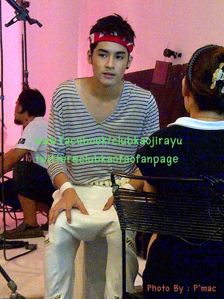 เก้า จิรายุ @ กุลสตรี vol.42 no.999 August 2012