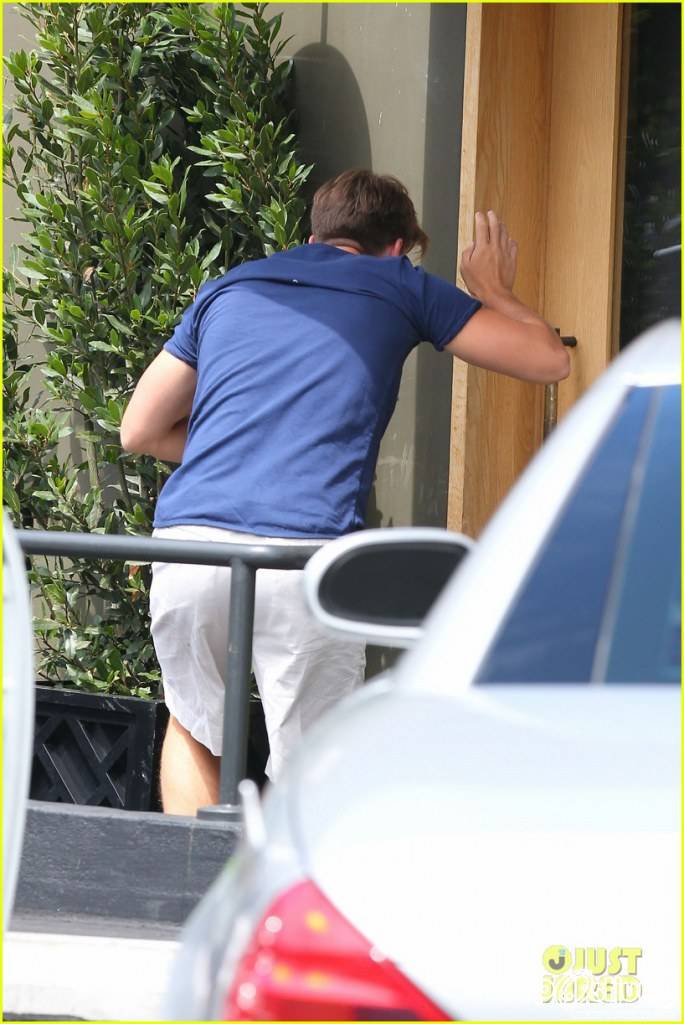 Patrick Schwarzenegger: R+D Kitchen Lunch!