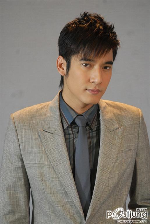 VIP - Brand New Feat.วี วีรภาพ, JayCalo