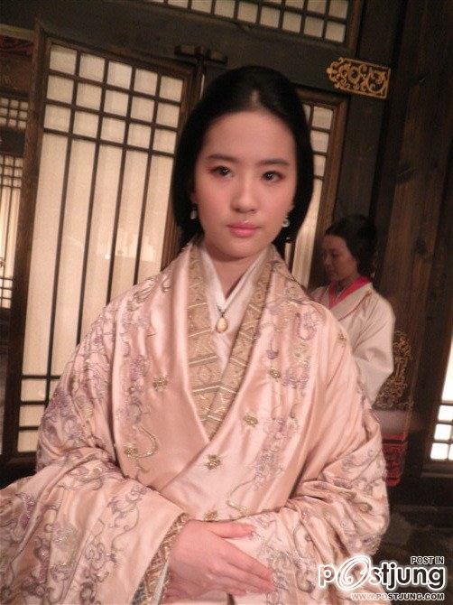 THE ASSASSINS 铜雀台(Tong que tai) 2012