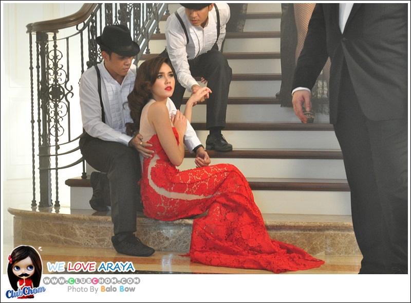 ชมพู่ อารยา ภาพเบื้องหลังการถ่ายทำ MV ละครเวที Reya The Musical