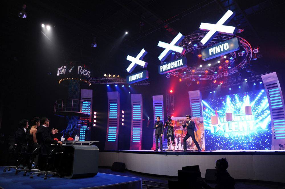 อาจารย์ศิลป์กระแทกสี และ Lion Fighter ผ่านเข้ารอบ Got Talent