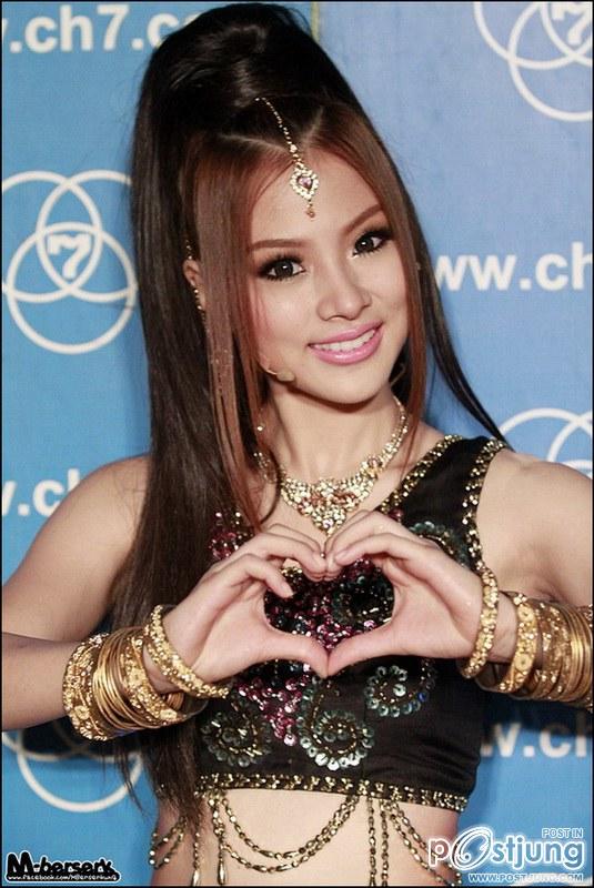 {เช็คความนิยมดาราหญิงวิกหมอชิตสุด Hot เดือนสิงหา 55}