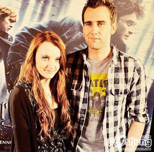 Matthew Lewis (เนวิลล์ ลองบัตท่อม) โตมาก็เป๊ะใช่ย่อยเหมือนกันน่ะเนี่ยยย