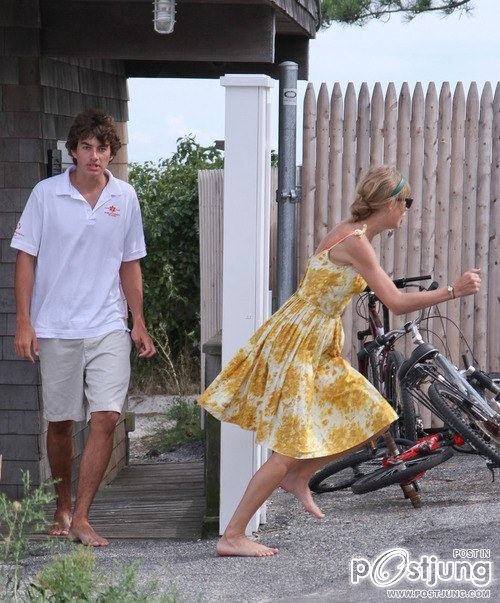 Taylor Swift & Conor Kennedy