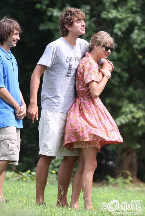 Taylor Swift & Conor Kennedy