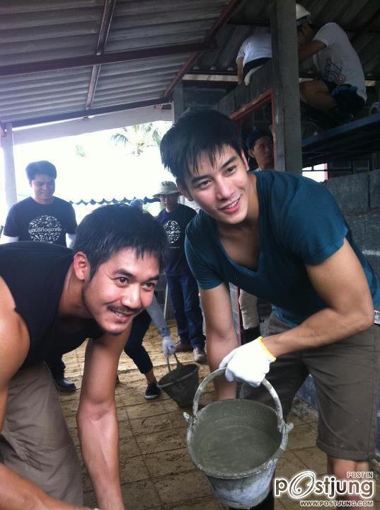 หนุ่มหล่อ จาก Men's Health