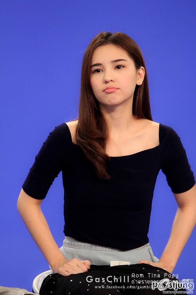 Aom Tina Poey :: โปรโมทหนัง Yes or No2 ในรายการมดดำออนทีวี