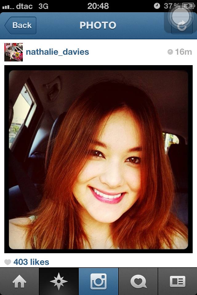 แฟชั่นปากแดงเริ่ดๆ ของเหล่าดาราใน IG