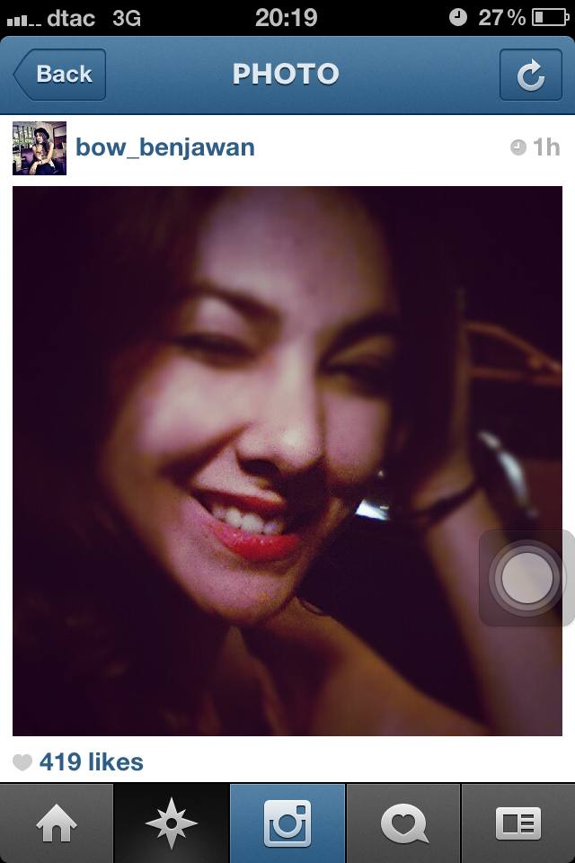 แฟชั่นปากแดงเริ่ดๆ ของเหล่าดาราใน IG