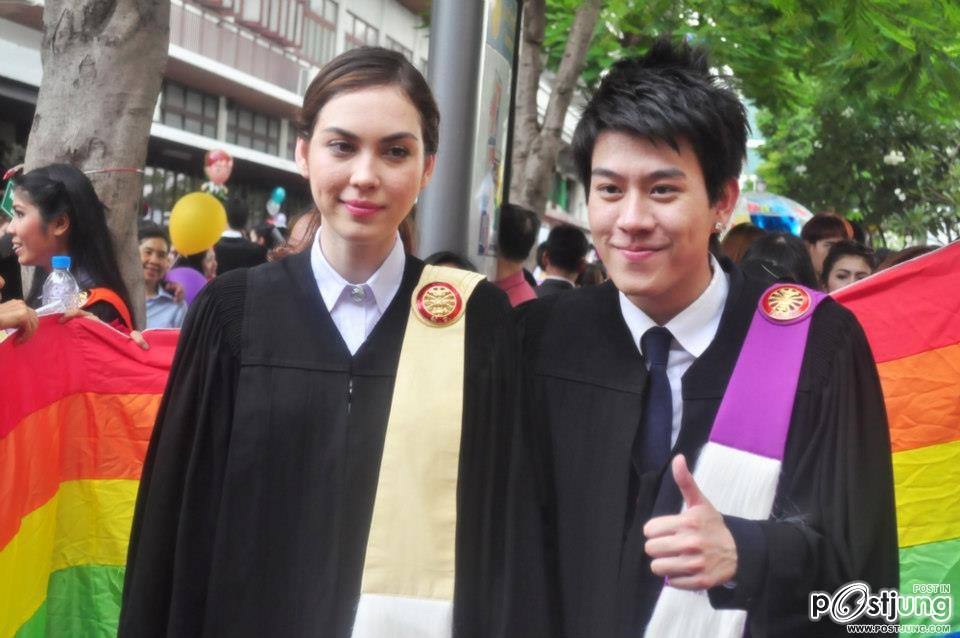 แมท รับปริญญาธรรมศาสตร์