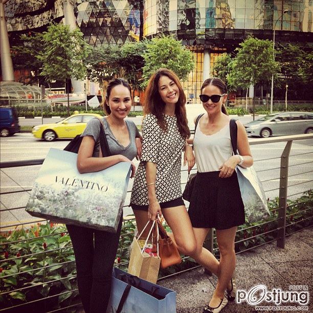 Instagram  พอลล่า