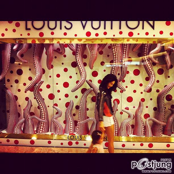 Instagram  พอลล่า