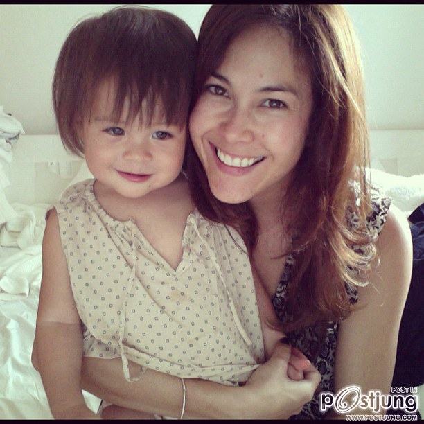 Instagram  พอลล่า