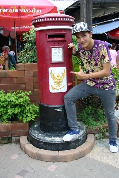 ธีรภัทร์ แย้มศรี