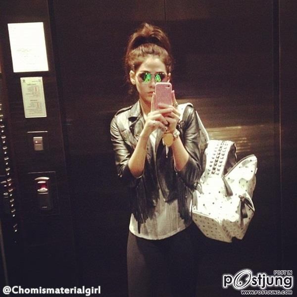 แฟชั่น ของ ARAYA A. HARGATE