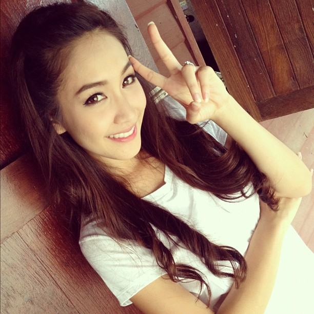 มิน พีชญา วัฒนามนตรี