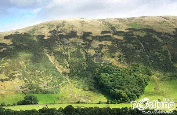 10. Heart-Shaped Wood, UK