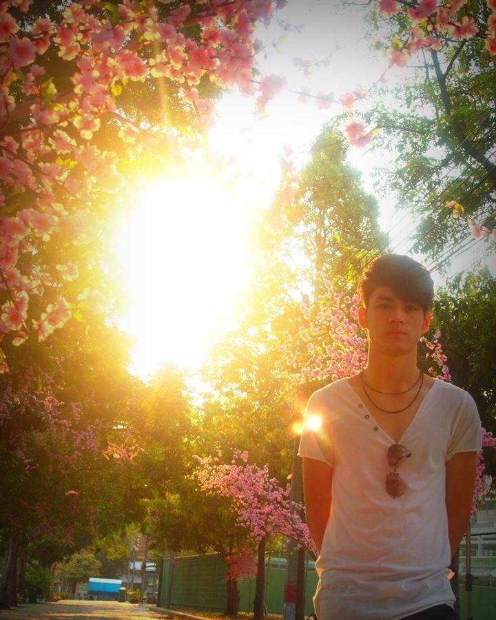 เก้า จิรายุ