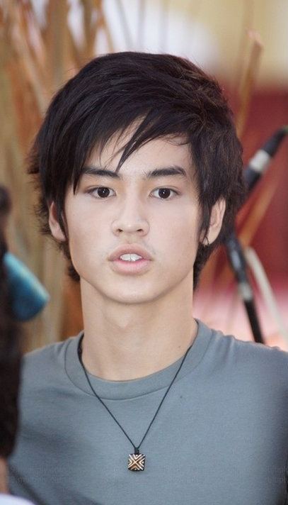 เก้า จิรายุ