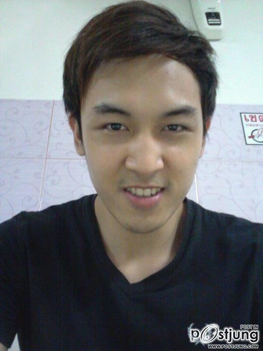 น้องป๋อง พ่อค้าแซ่บข้าวมันไก่