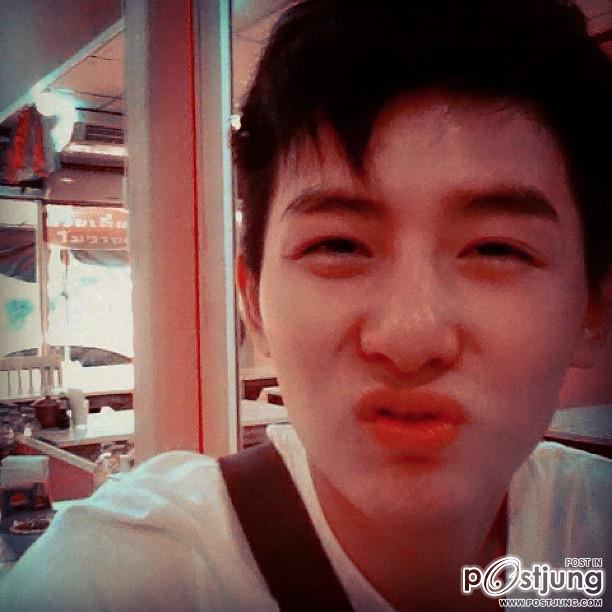 นิค พาวิช จากหนัง ไม่ได้ขอให้มารัก