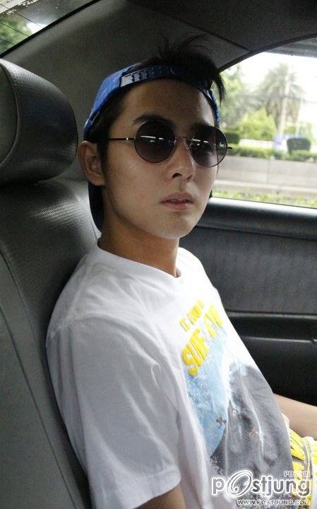 นิค พาวิช จากหนัง ไม่ได้ขอให้มารัก