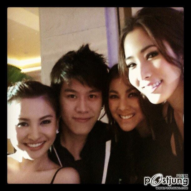 รวมรูปดาราในงานเปิดตัวGalaxy S3 Society