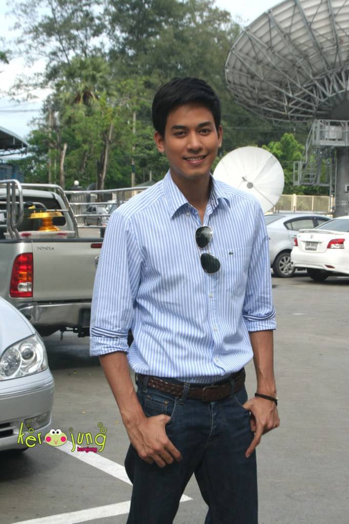 ป๊อบ ฐากูล
