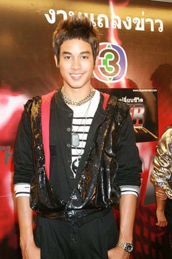 ป๊อบ ฐากูล