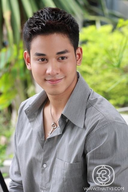 ป๊อบ ฐากูล