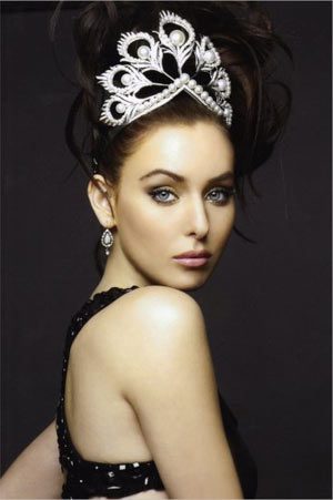 ใครสวมมงกุฎมิกิโมโต้ สวยที่สุด