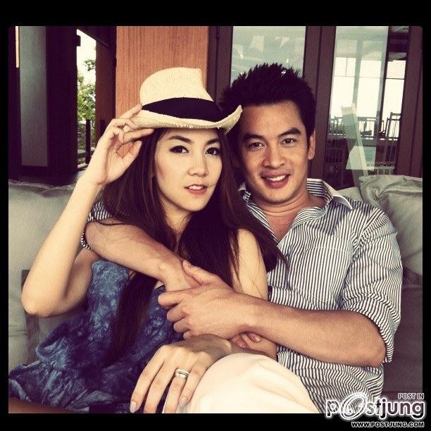 วุ้นเส้น วิริฒิพา แย้มนาม