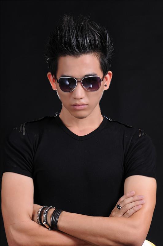 JRหนุ่มพม่า