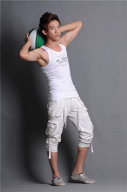 JRหนุ่มพม่า