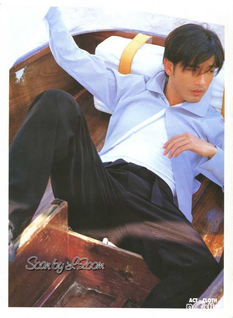 ศรราม เทพพิทักษ์ @ เพื่อนเดินทาง vol.22 no.245 May 2000